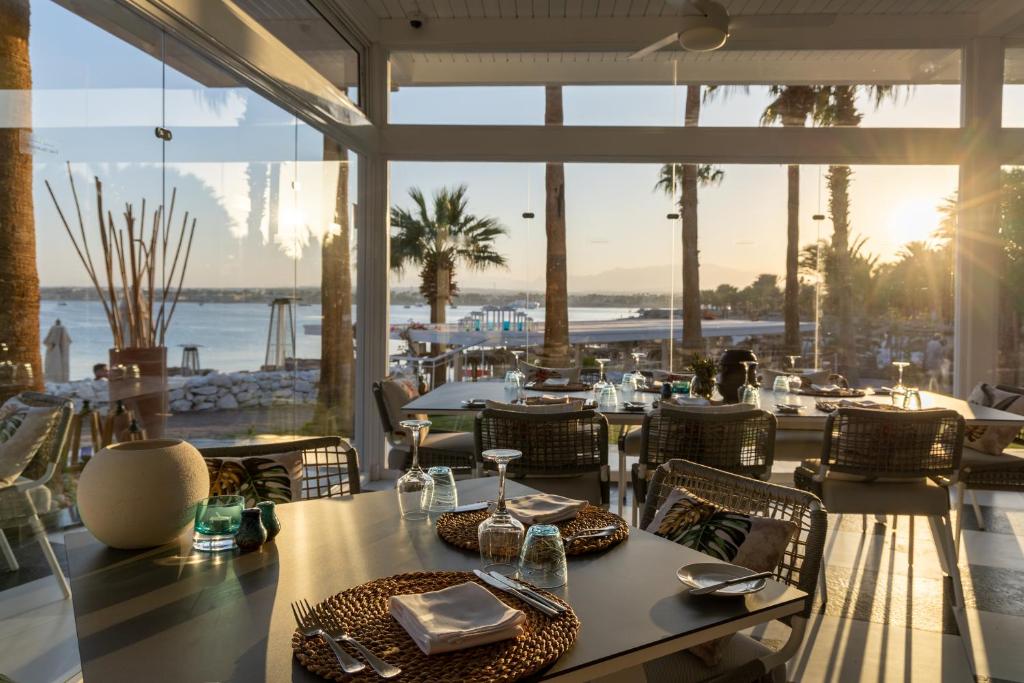 Fort Arabesque Beach Resort and Spa imagine 7